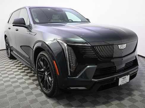 New 2025 Cadillac Escalade IQ Sport 1 w/ LPO, ONYX Package AWD/4WD image 8