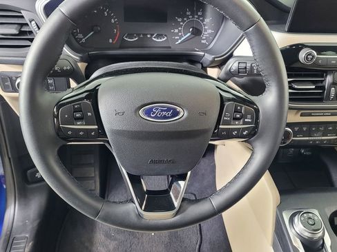 Used 2022 Ford Escape SE w/ Convenience Package image 18