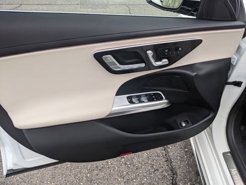 Certified 2025 Mercedes-Benz E 350 4MATIC Sedan image 12