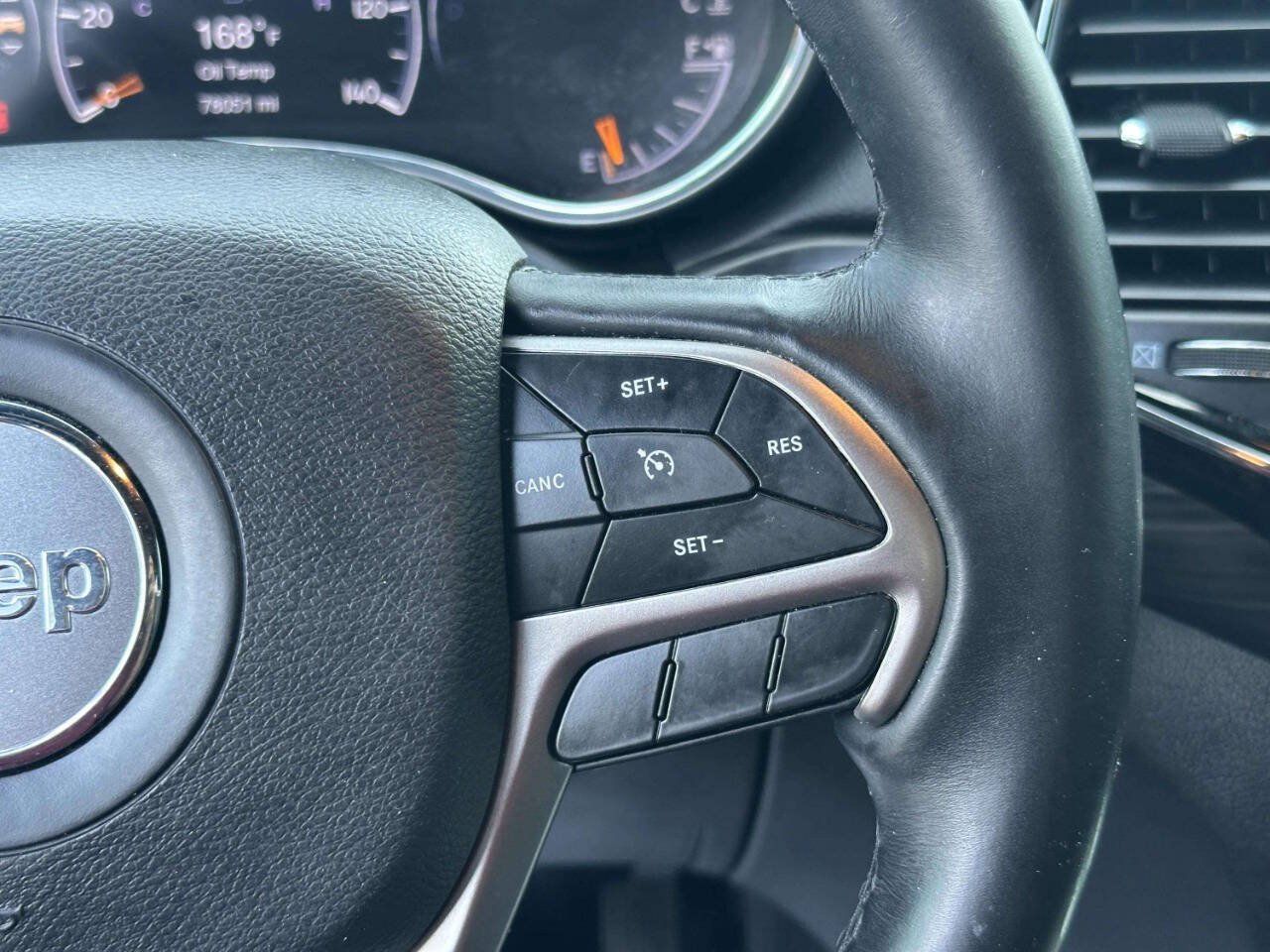 Used 2019 Jeep Grand Cherokee Altitude RWD image 26
