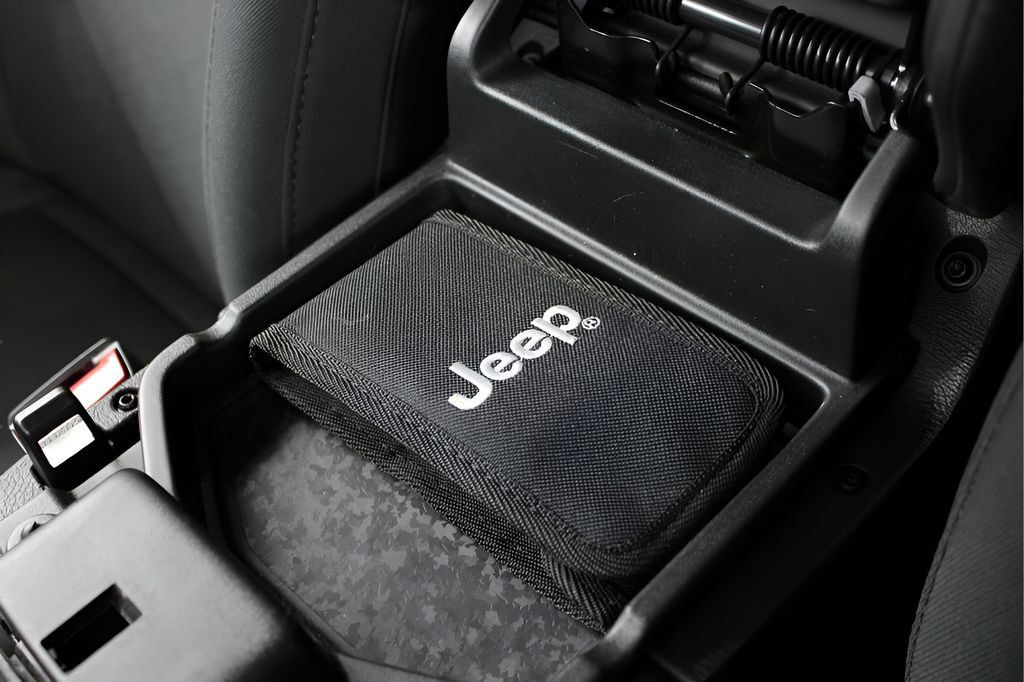 Used 2022 Jeep Wrangler Unlimited Sport AWD/4WD image 32