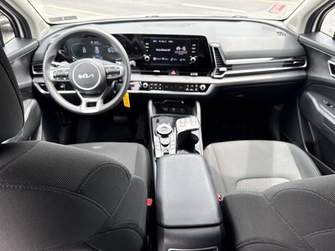 Certified 2023 Kia Sportage LX AWD/4WD image 16