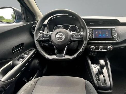 Used 2025 Nissan Kicks Play S FWD image 8