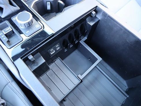 New 2026 Toyota Tundra 4x4 CrewMax image 26