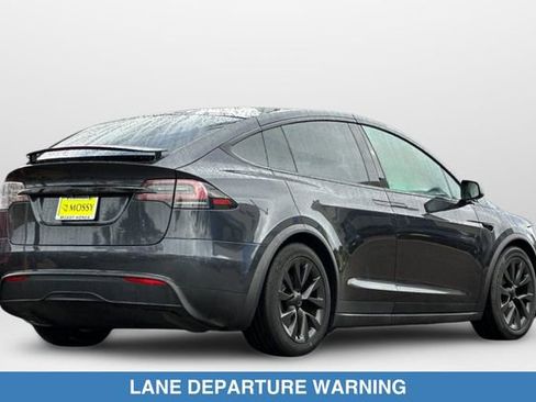 Used 2024 Tesla Model X AWD/4WD image 5