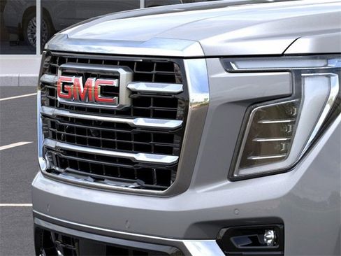 New 2026 GMC Yukon Elevation image 13