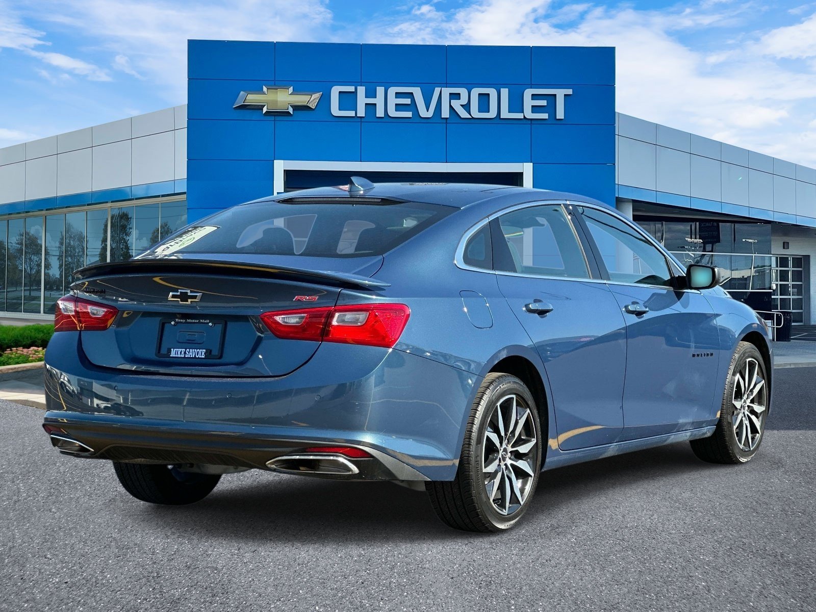 Certified 2024 Chevrolet Malibu RS FWD image 3