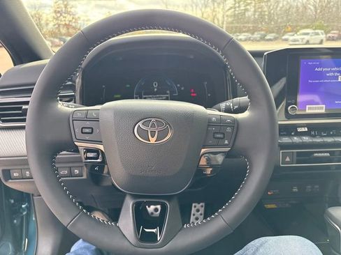 New 2026 Toyota Camry SE image 25