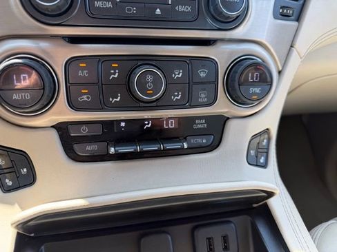 Used 2017 GMC Yukon Denali w/ Open Road Package image 12