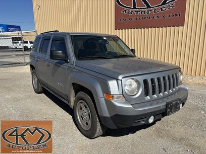 Used 2016 Jeep Patriot Sport w/ Power Value Group