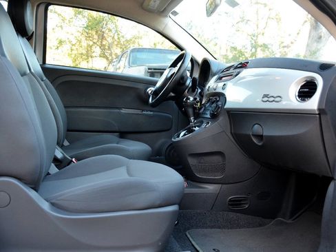 Used 2013 FIAT 500 Pop image 11