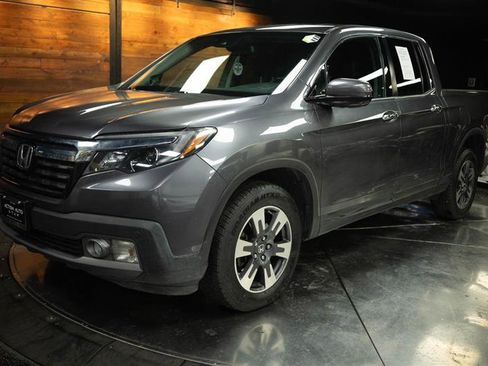 Used 2017 Honda Ridgeline RTL-E image 2