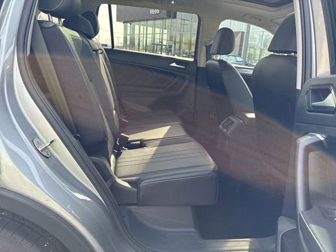 Used 2024 Volkswagen Tiguan SE image 26