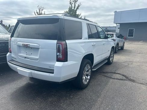 Used 2020 GMC Yukon SLE w/ SLE Value Package AWD/4WD image 4
