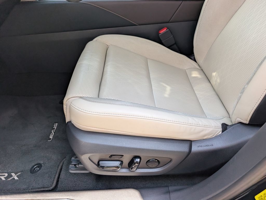 Used 2024 Lexus RX 350 AWD w/ Convenience Package image 21