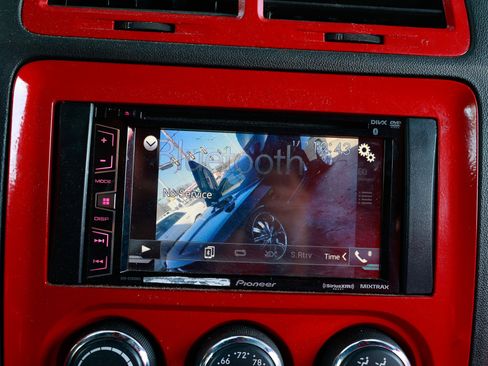 Used 2014 Dodge Challenger R/T image 32