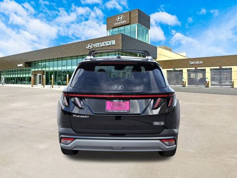 Used 2026 Hyundai Tucson Limited image 7