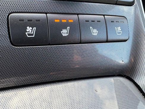 Certified 2023 Hyundai Santa Fe Calligraphy image 15