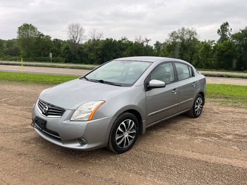 Used 2011 Nissan Sentra 2.0 S FWD image 3