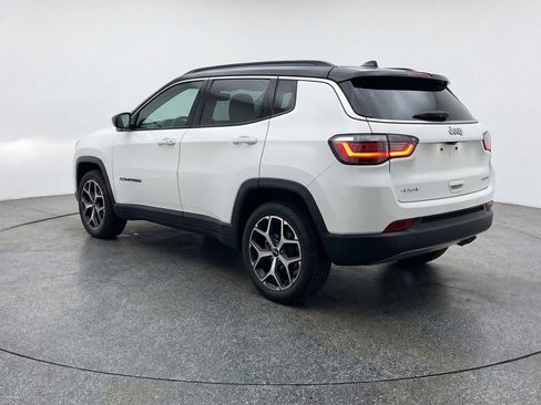 Used 2025 Jeep Compass Limited AWD/4WD image 6