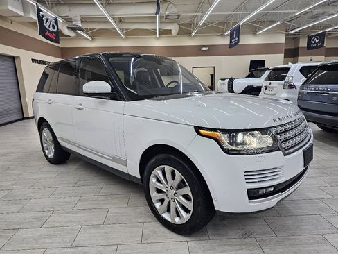 Used 2016 Land Rover Range Rover HSE image 5