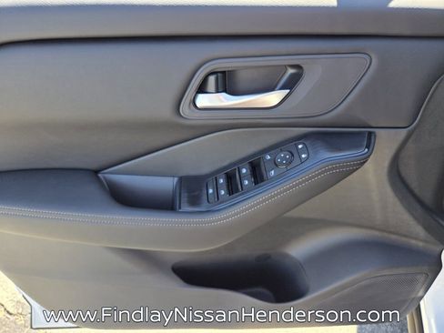 New 2026 Nissan Rogue SV image 9