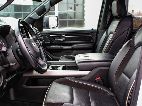Used 2022 RAM 1500 Laramie AWD/4WD image 31
