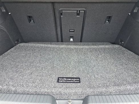 New 2026 Volkswagen Golf w/ Euro Style Package image 20