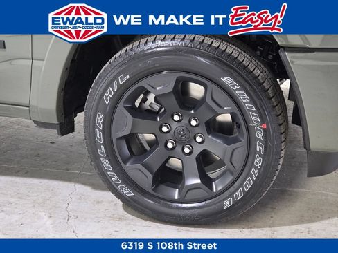 New 2026 RAM 1500 Big Horn AWD/4WD image 17