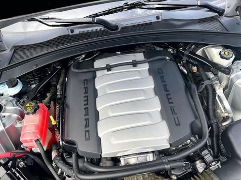 Used 2018 Chevrolet Camaro SS w/ Redline Edition RWD image 32