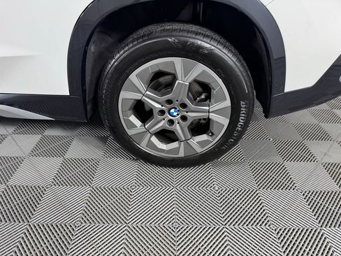 Used 2025 BMW X1 xDrive28i image 36