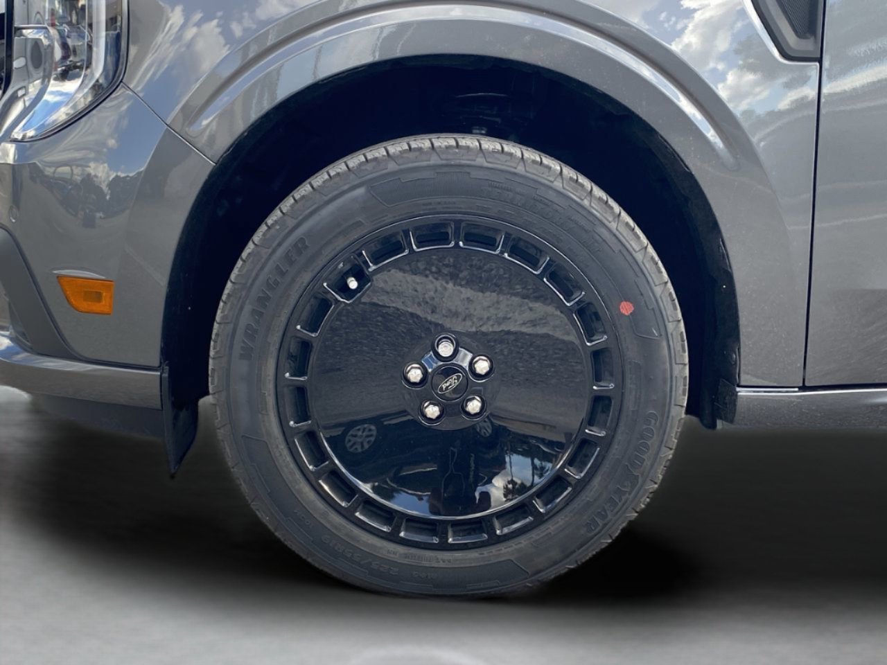 New 2026 Ford Maverick Lobo AWD/4WD image 36