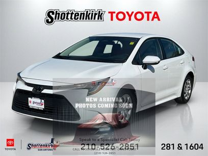 Used 2025 Toyota Corolla LE