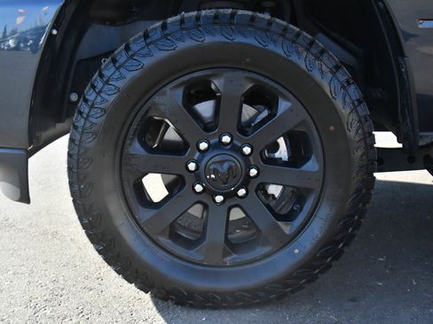Used 2025 RAM 2500 Big Horn AWD/4WD image 12