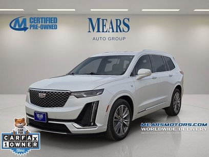 Used 2022 Cadillac XT6 Premium Luxury w/ Technology Package