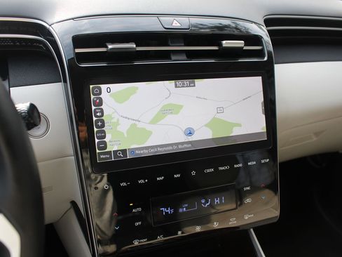 Used 2023 Hyundai Tucson Limited image 25