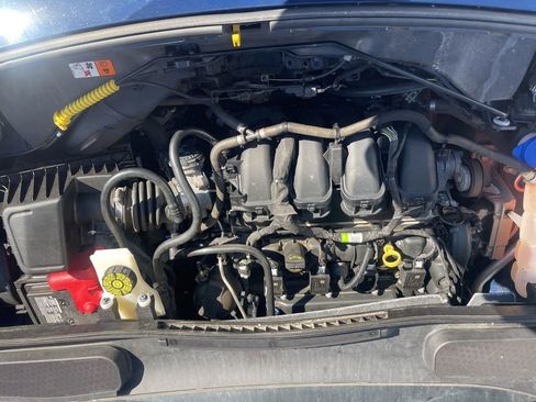 Used 2022 Ford Transit Connect XL image 27