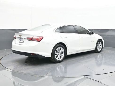 Used 2021 Chevrolet Malibu LT image 14