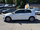 Used 2017 Volkswagen Golf S image 2