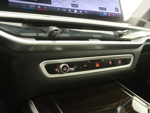 Certified 2025 BMW X5 xDrive40i image 27