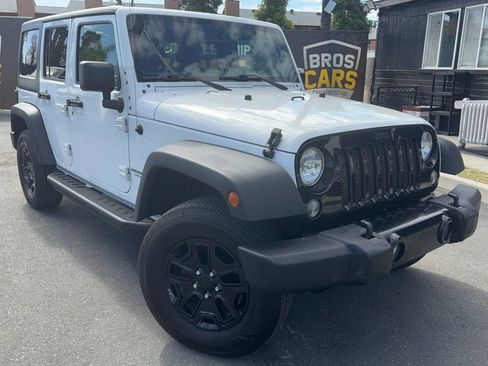 Used 2016 Jeep Wrangler Unlimited Sport AWD/4WD image 2