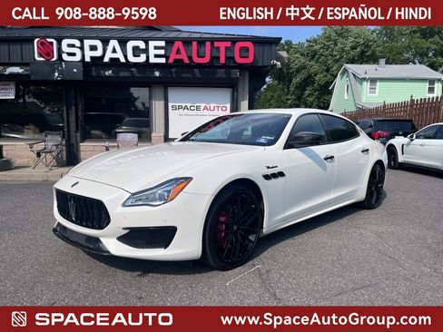 Used 2018 Maserati Quattroporte S GranSport Q4 AWD/4WD image 1