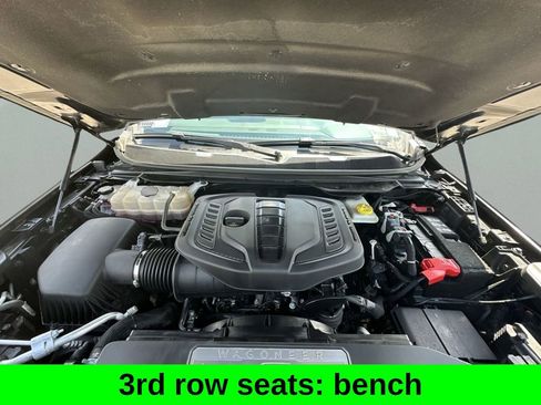 Used 2023 Jeep Wagoneer Series II AWD/4WD image 16