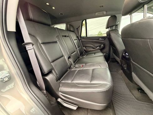 Used 2017 Chevrolet Tahoe LT w/ Luxury Package AWD/4WD image 27