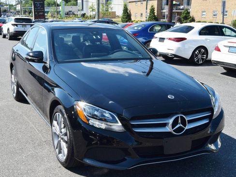 Used 2018 Mercedes-Benz C 300 4MATIC Sedan image 10