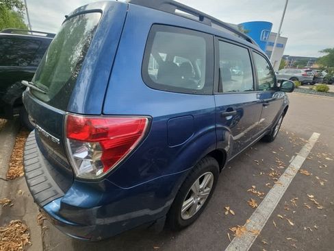Used 2011 Subaru Forester 2.5X w/ Alloy Wheel Value Pkg AWD/4WD image 3