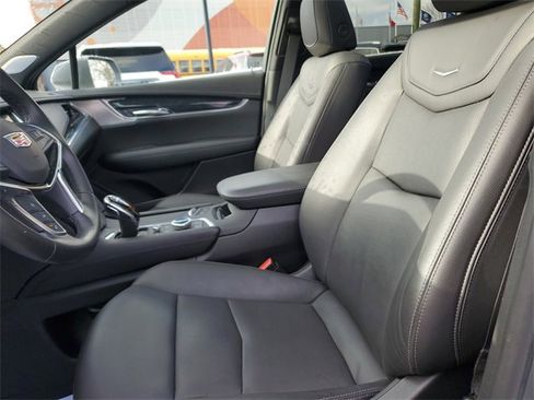Used 2020 Cadillac XT5 Premium Luxury image 27