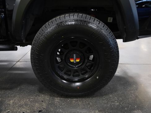 Used 2022 Toyota Tacoma TRD Pro AWD/4WD image 12