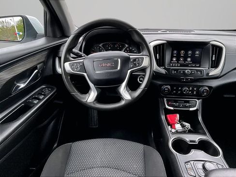 Used 2023 GMC Terrain SLE w/ Driver Convenience Package AWD/4WD image 6