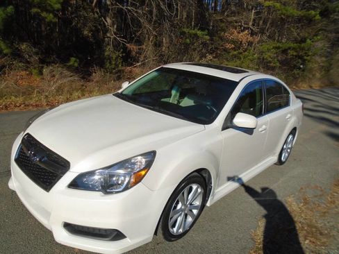 Used 2013 Subaru Legacy 2.5i Premium w/ All-Weather Pkg + Moonroof image 1